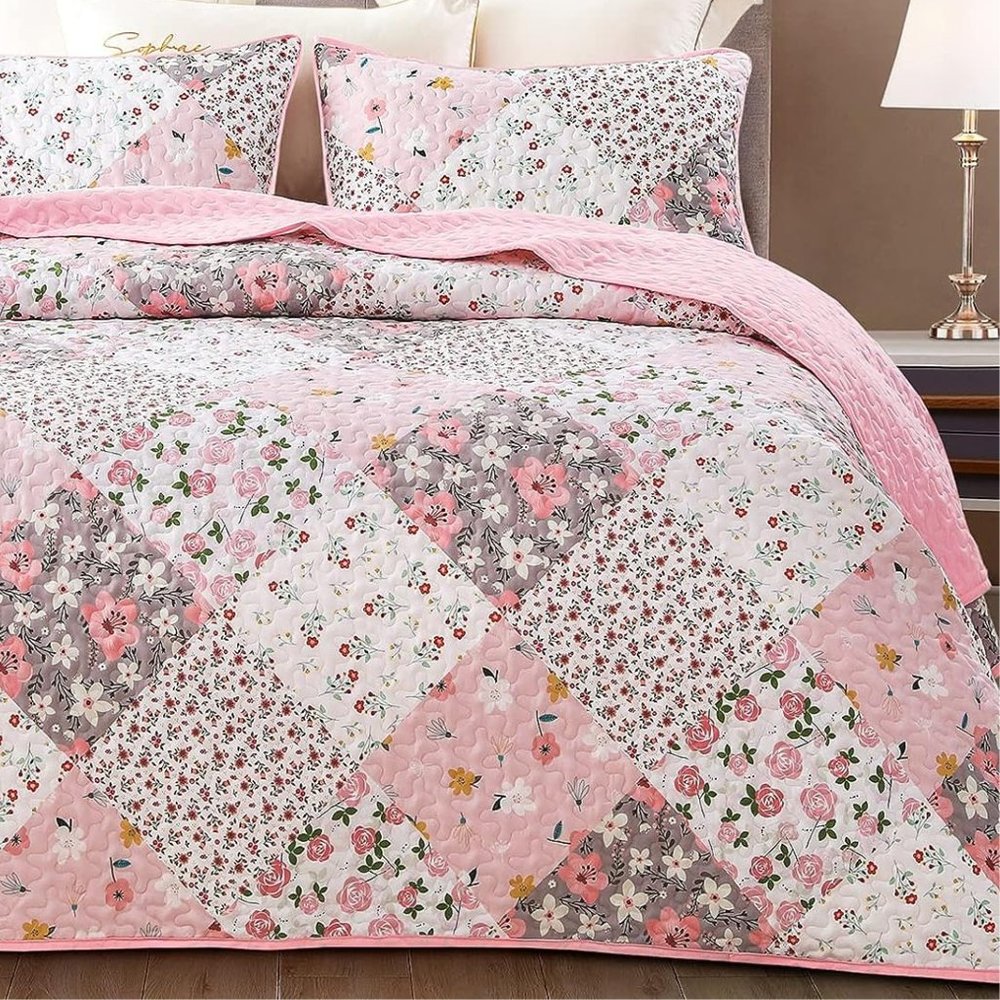 New Pink Floral Patchwork 3-Piece Bedding Quilt Set • Reversible  • KING